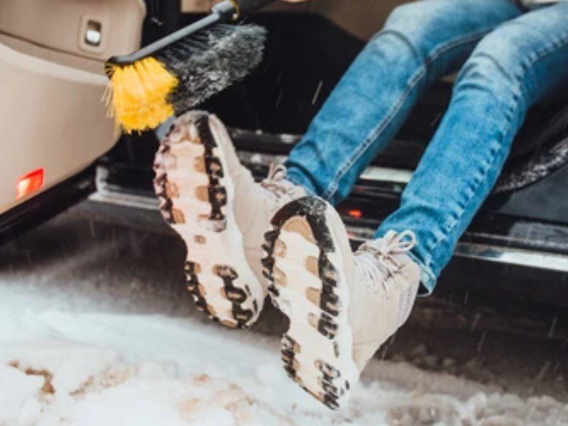 Rubber car mats are better in snow together with the road salts used